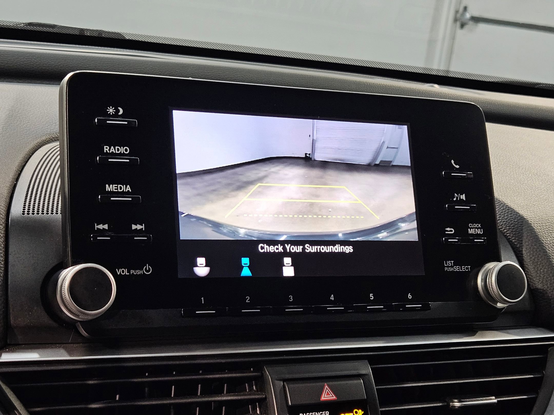 Used 2018 Honda Accord LX image 29