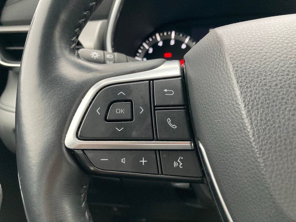 Used 2021 Toyota Highlander Platinum AWD/4WD image 15