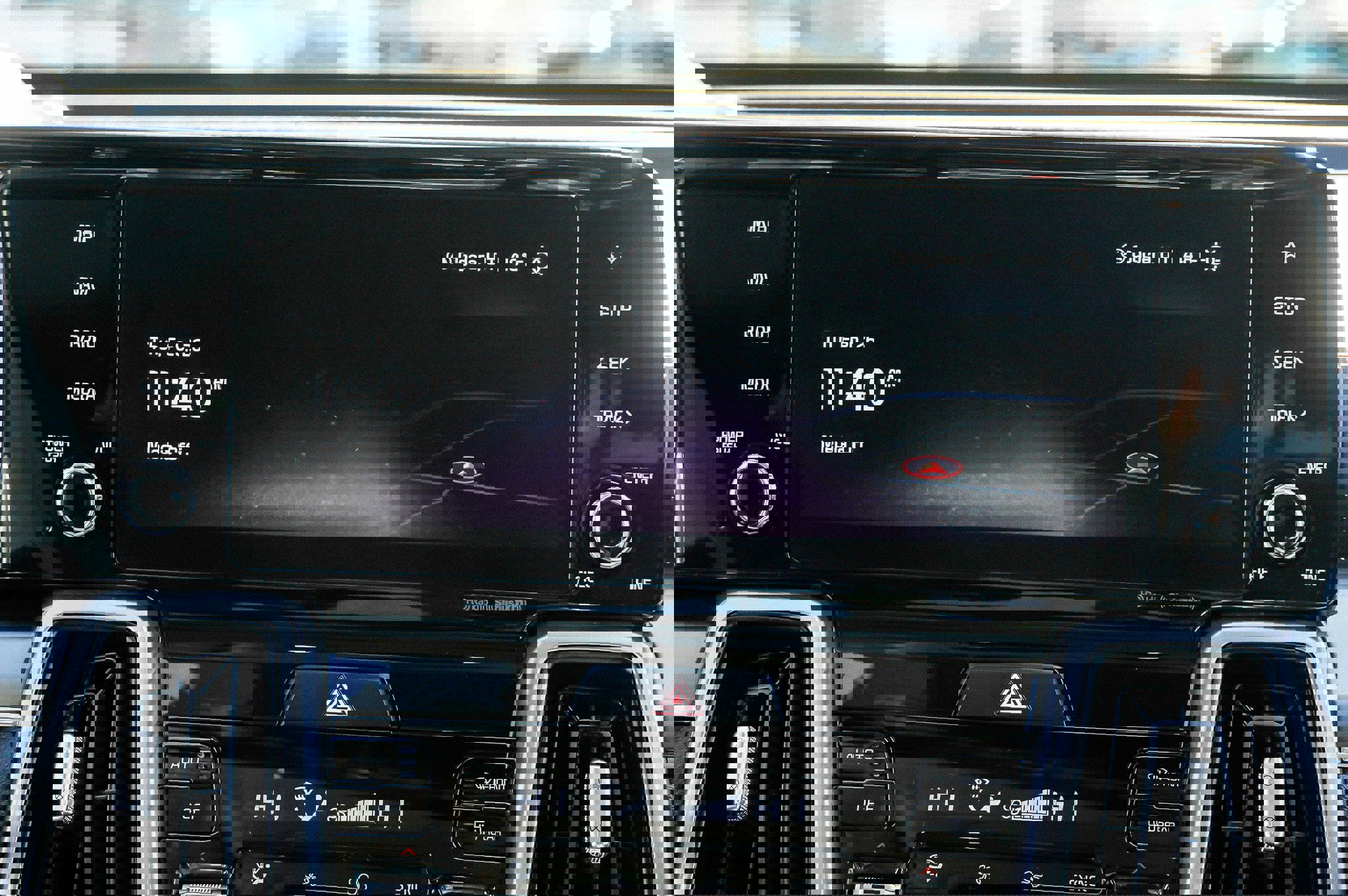 Used 2022 Kia Sorento EX w/ Panoramic Sunroof Package image 36