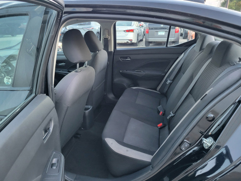 Used 2021 Nissan Versa SV FWD image 21
