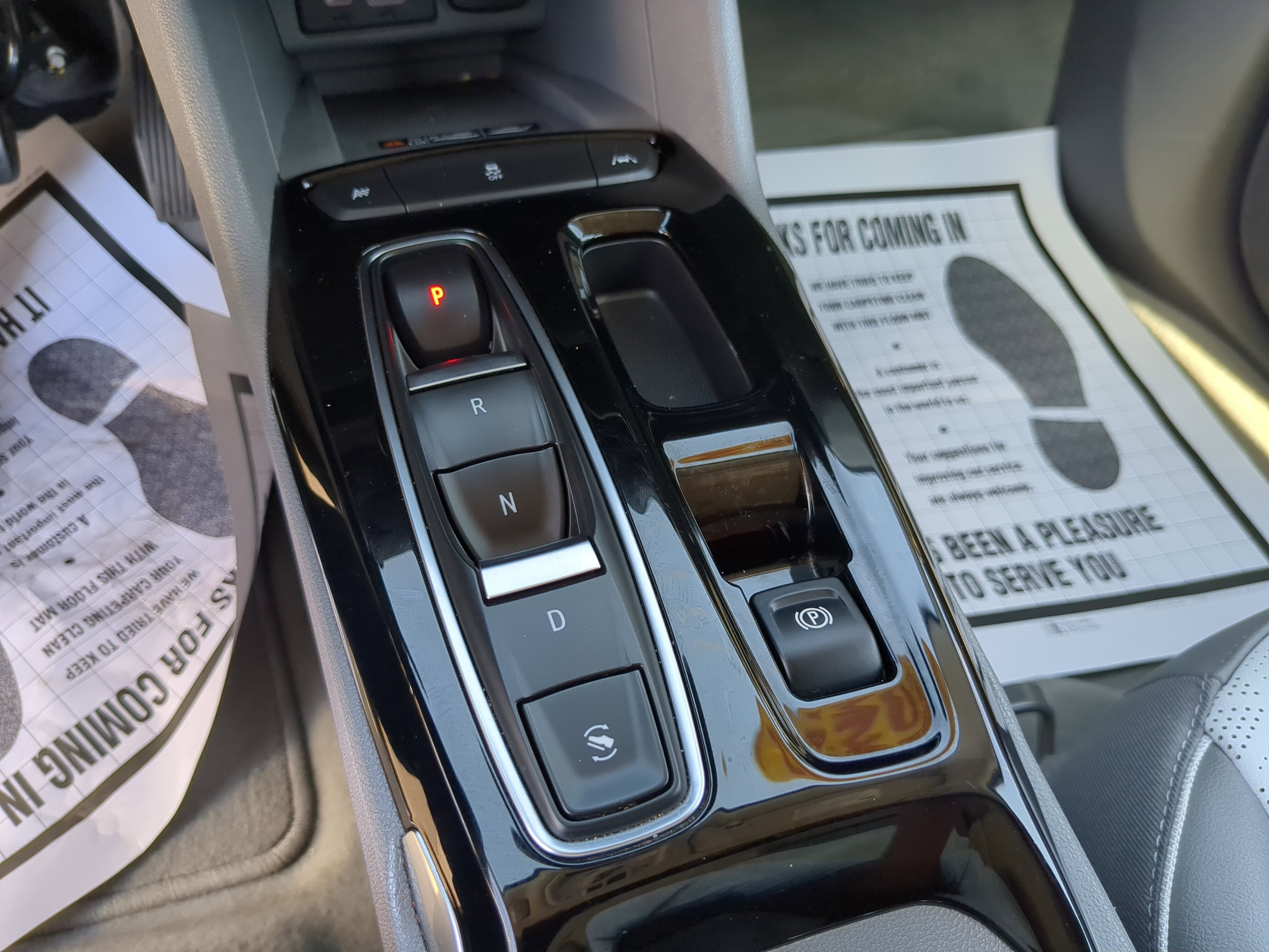 Certified 2022 Chevrolet Bolt EUV Premier w/ Sun & Sound Package image 27