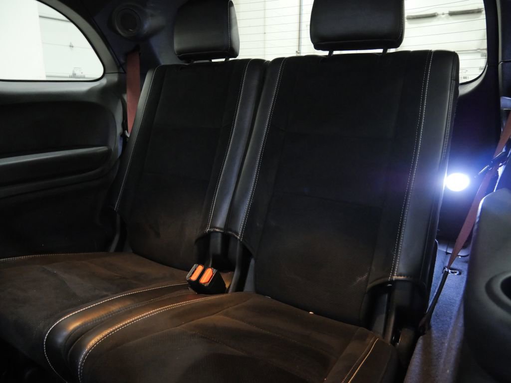 Used 2019 Dodge Durango SRT w/ Technology Group AWD/4WD image 25