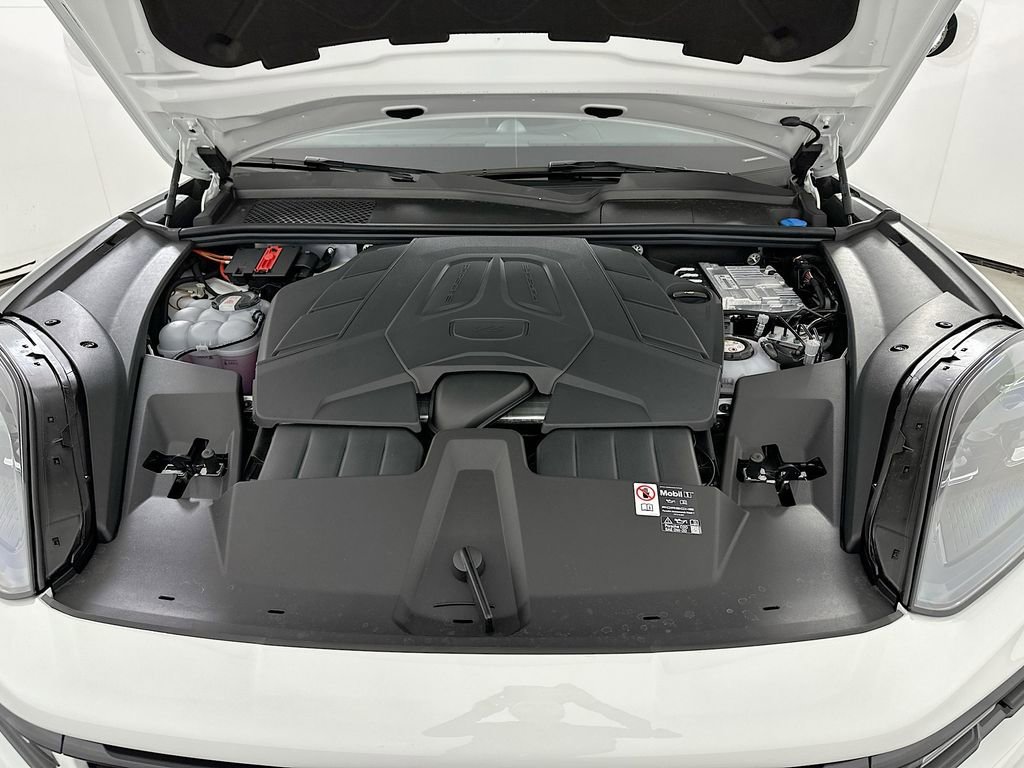 New 2026 Porsche Cayenne E-Hybrid Coupe image 31