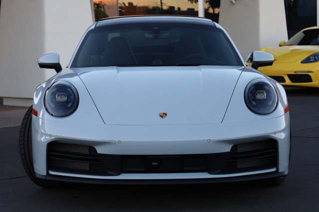 Used 2025 Porsche 911 Carrera image 7