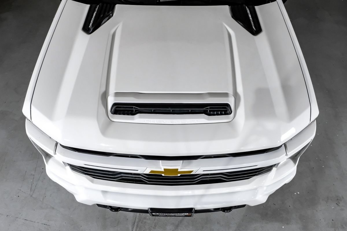 Used 2025 Chevrolet Silverado 2500 LT AWD/4WD image 39