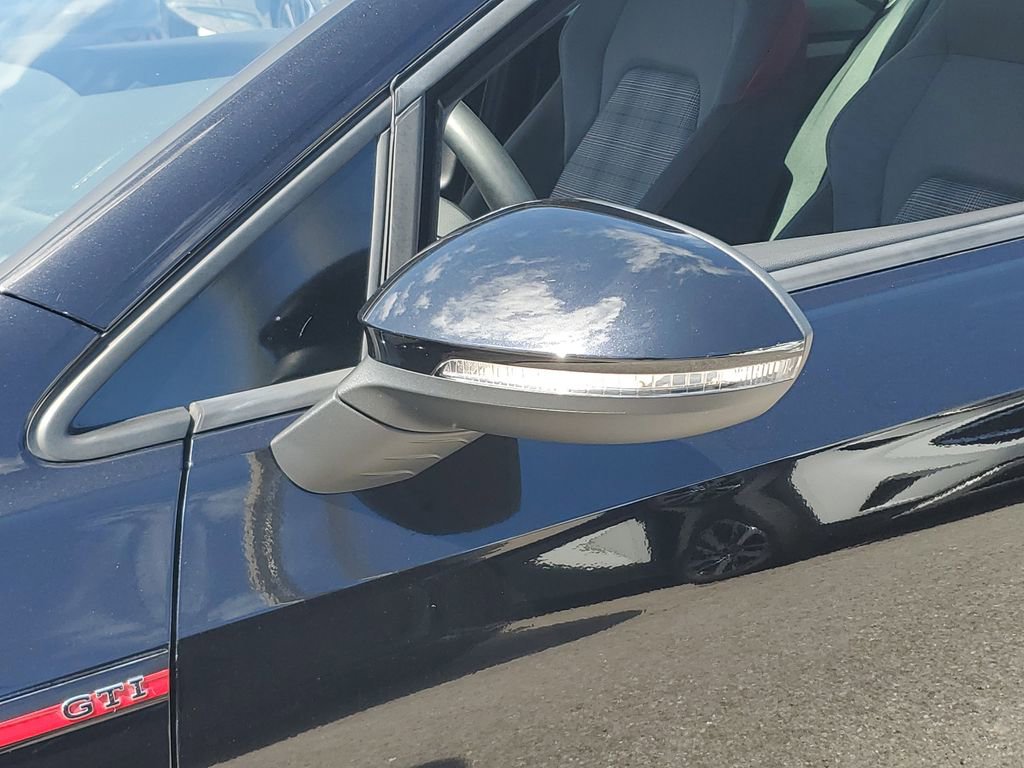 Certified 2022 Volkswagen GTI S FWD image 14