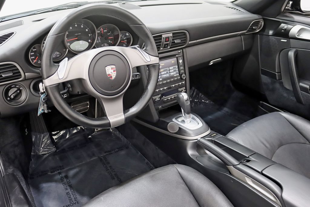 Used 2010 Porsche 911 Carrera RWD image 15