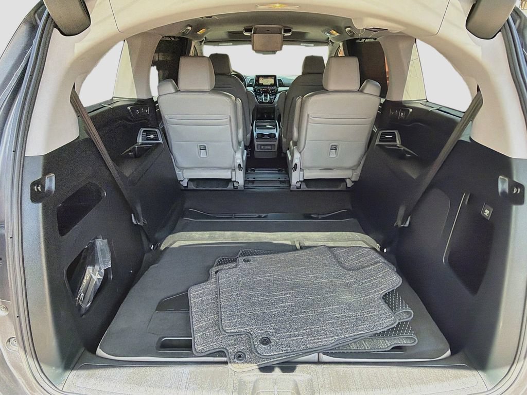 Certified 2024 Honda Odyssey Touring image 27