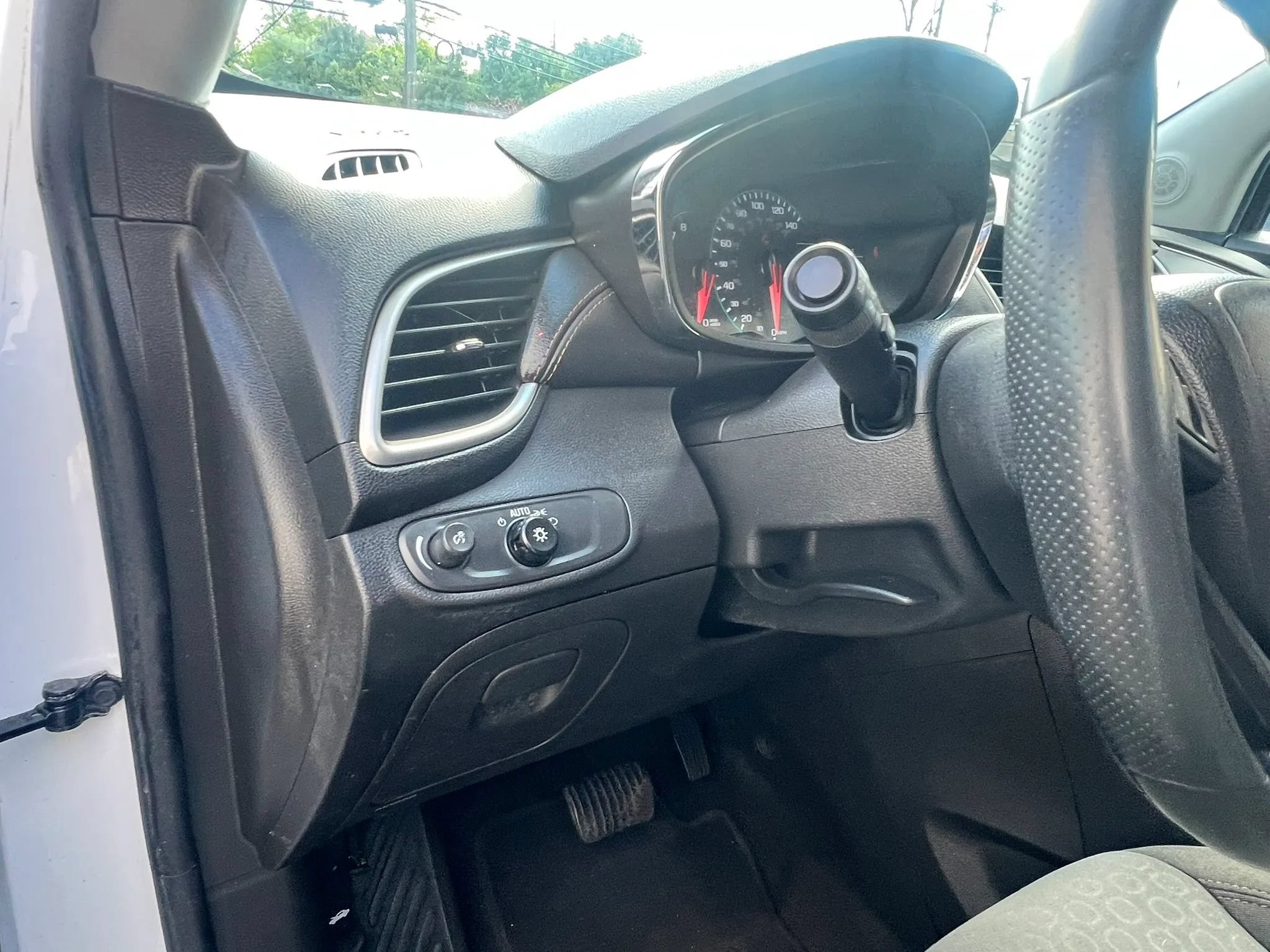 Used 2020 Chevrolet Trax LS w/ Tint and Cruise Package AWD/4WD image 24