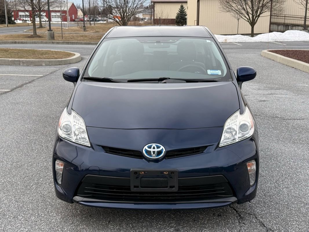 Used 2013 Toyota Prius Two image 3