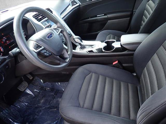 Used 2014 Ford Fusion SE FWD image 7