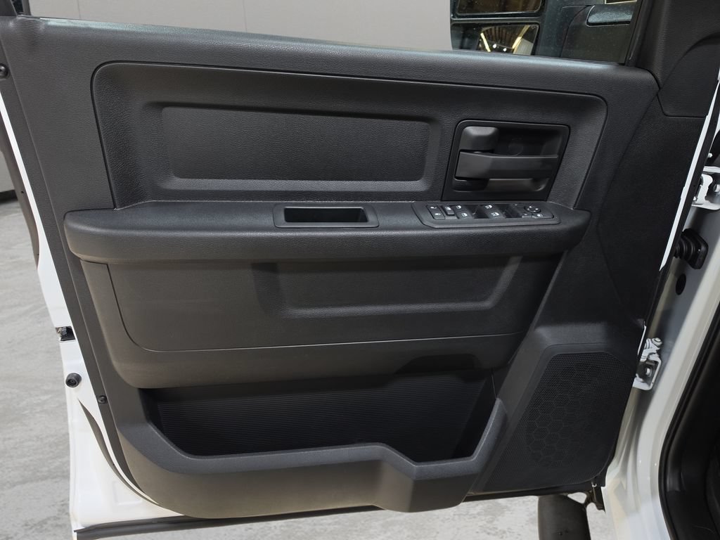 New 2026 RAM 3500 Tradesman AWD/4WD image 22