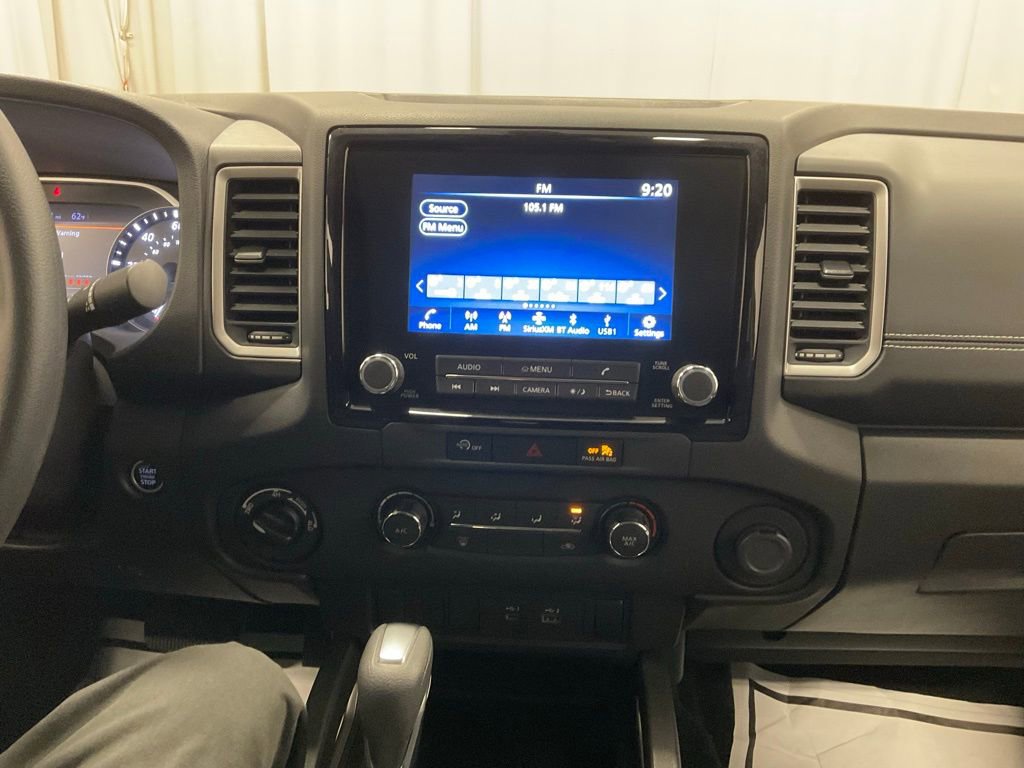 Used 2024 Nissan Frontier SV image 20