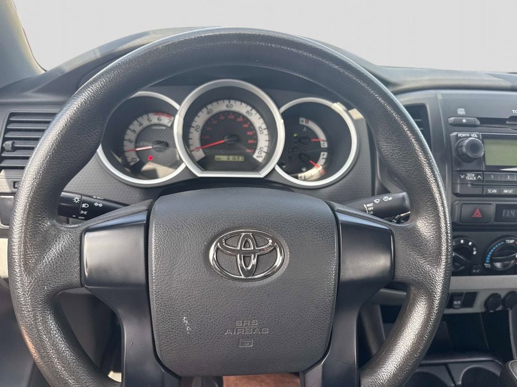 Used 2012 Toyota Tacoma 4x4 Regular Cab image 24