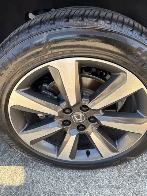 Used 2025 Honda Pilot Elite image 10