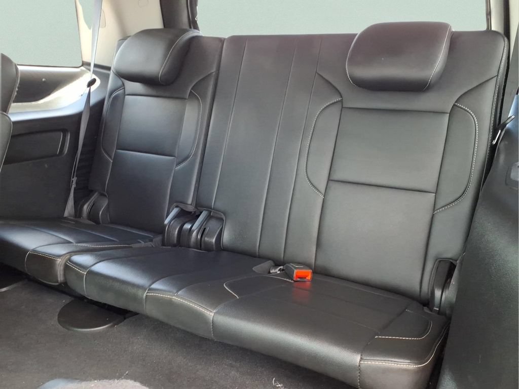 Used 2020 Chevrolet Tahoe LT AWD/4WD image 18