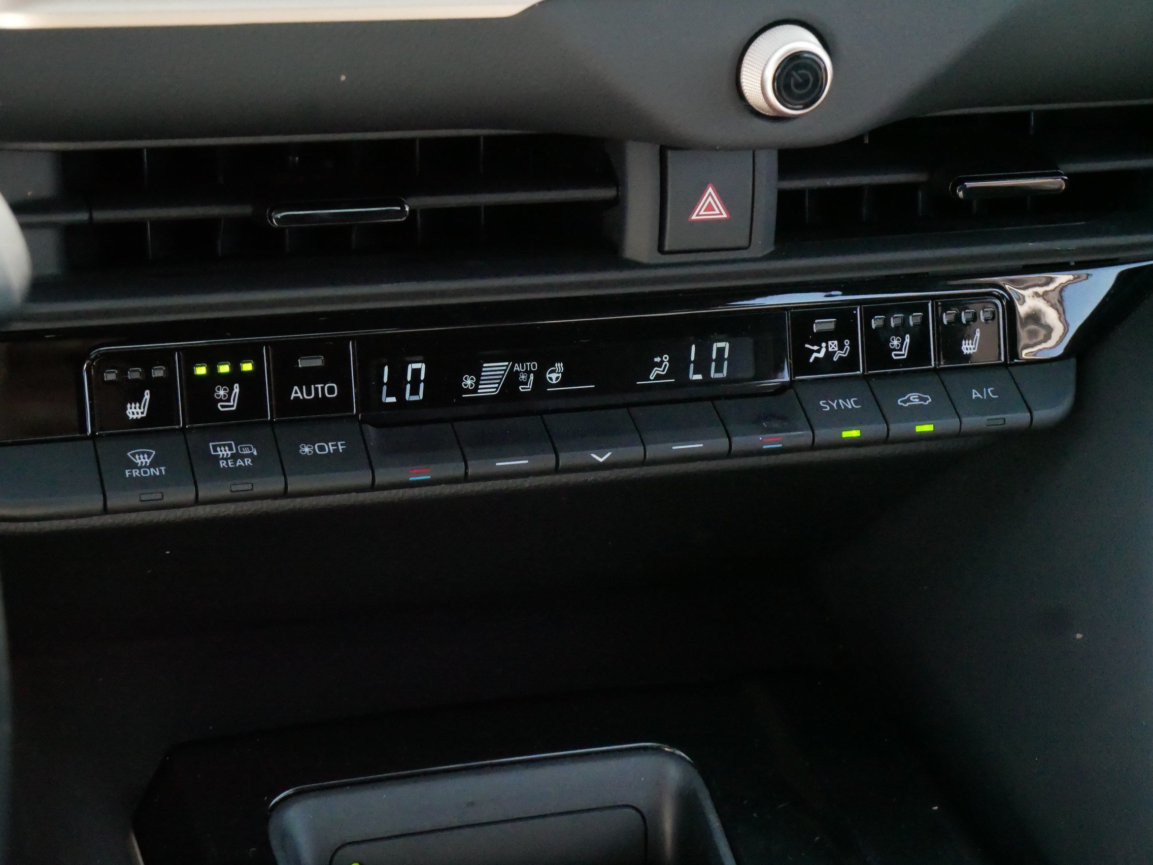 Certified 2026 Toyota Crown AWD/4WD image 23