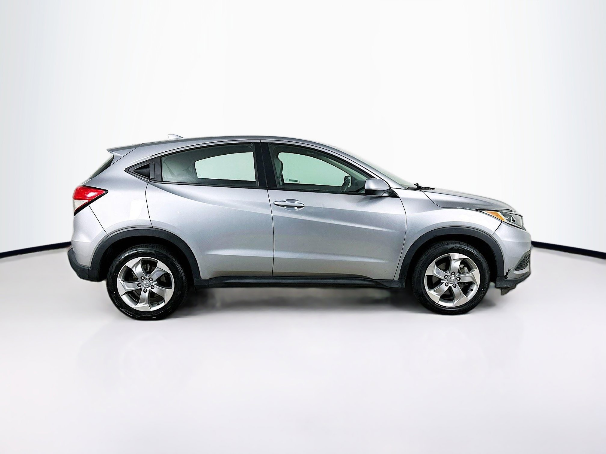Used 2019 Honda HR-V LX image 10