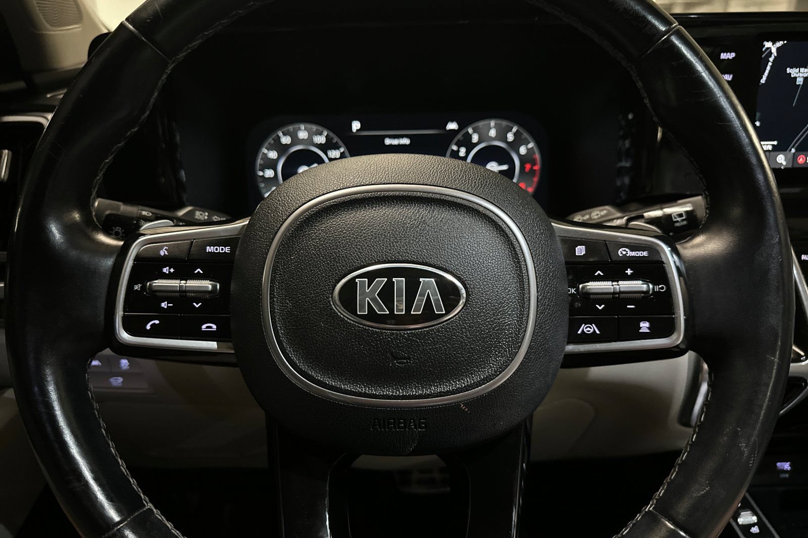 Used 2021 Kia Sorento SX FWD image 30