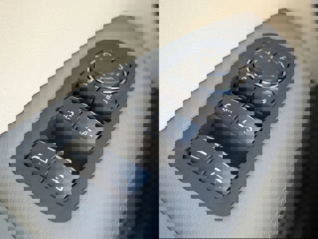 New 2026 Cadillac XT5 Premium Luxury w/ LPO, Floor Liner Package image 25