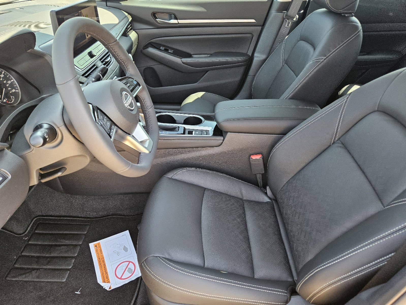Certified 2025 Nissan Altima 2.5 SL FWD image 9