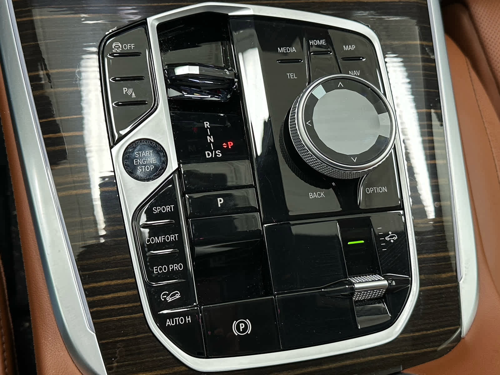 Used 2026 BMW X7 M60i image 31