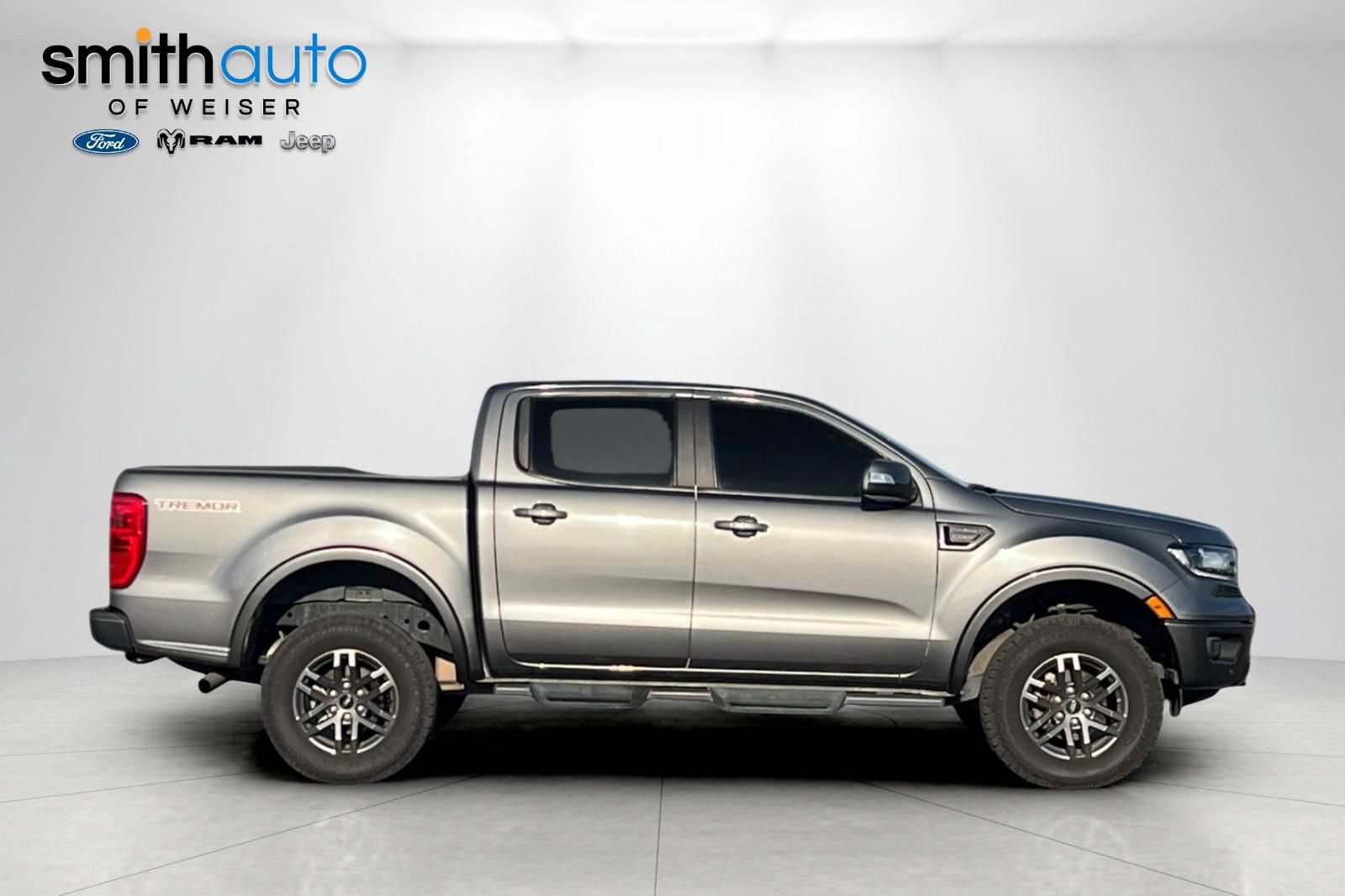 Used 2022 Ford Ranger Lariat w/ Tremor Off-Road Package AWD/4WD image 3