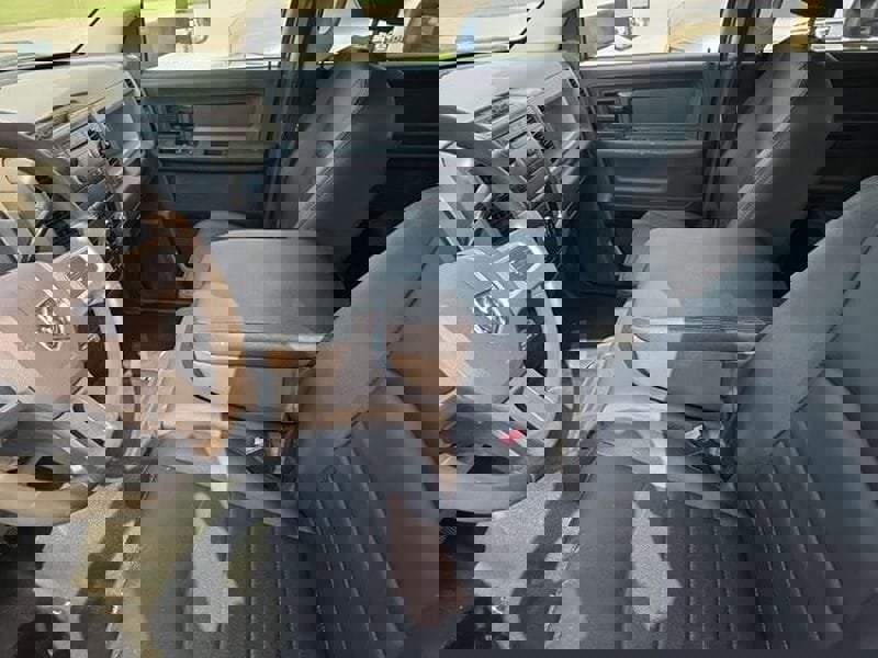 Used 2011 RAM 3500 ST w/ Cold Weather Group RWD image 9