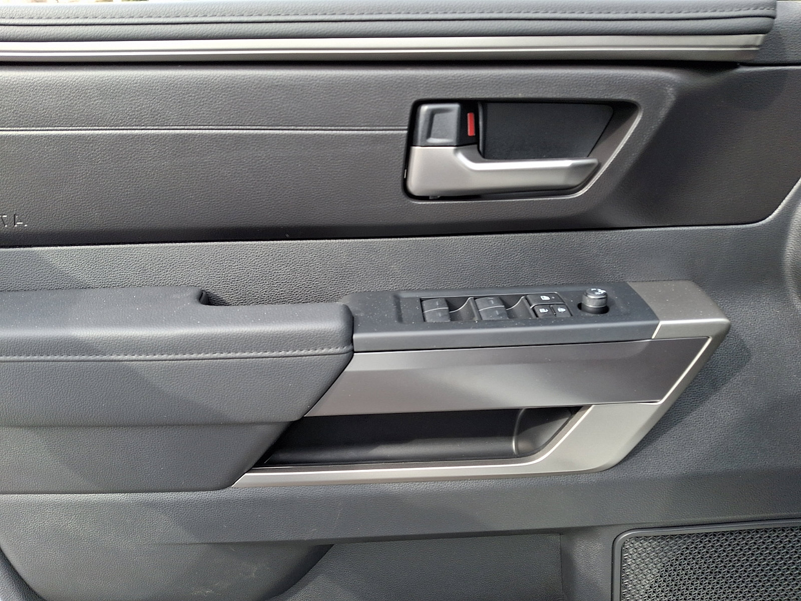 New 2026 Toyota Tundra SR5 image 7