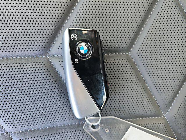 New 2025 BMW i7 eDrive50 image 38