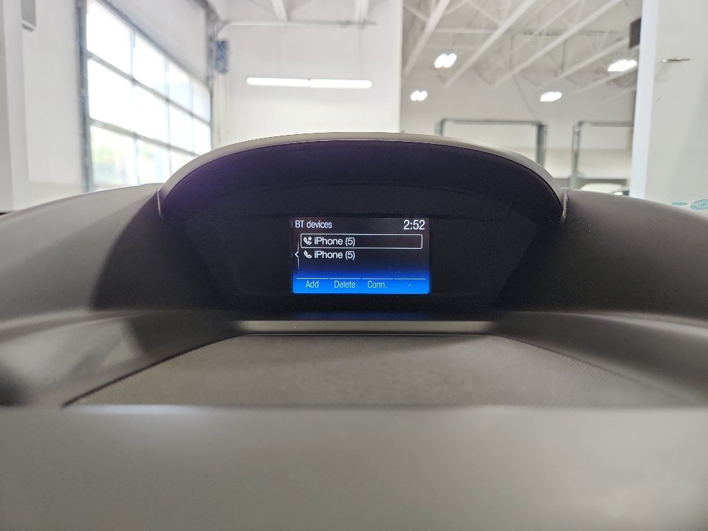 Used 2018 Ford Escape SE w/ SE Sport Appearance Package AWD/4WD image 21