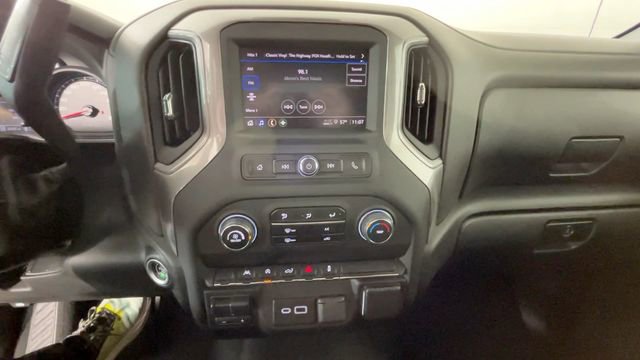 Used 2023 Chevrolet Silverado 1500 Custom w/ Rally Edition AWD/4WD image 31
