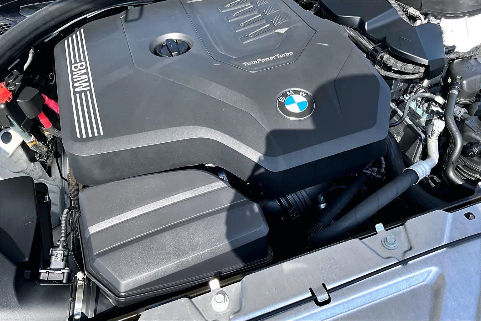 Used 2025 BMW 230i Coupe w/ M Sport Package image 33