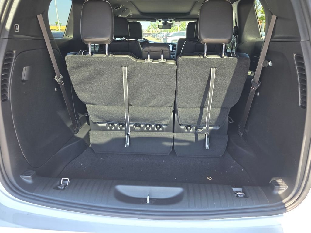 New 2027 Chrysler Pacifica Select w/ Family Tech Group FWD image 12