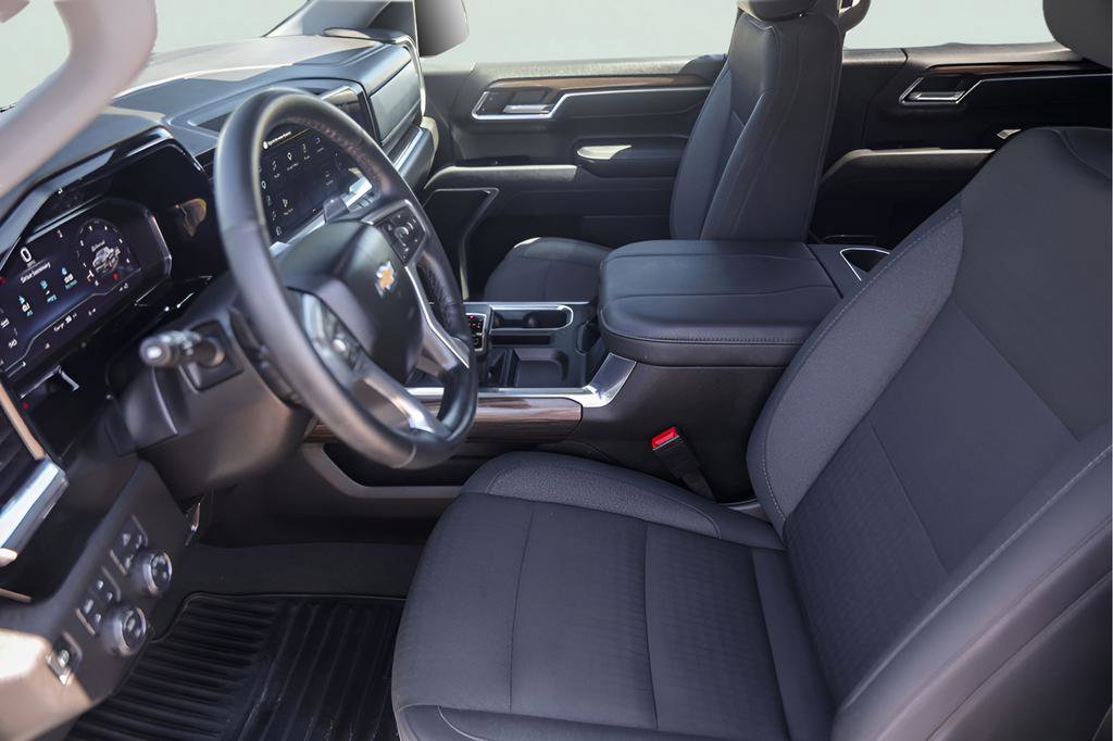 Used 2025 Chevrolet Silverado 1500 LT w/ Texas Edition Plus AWD/4WD image 12