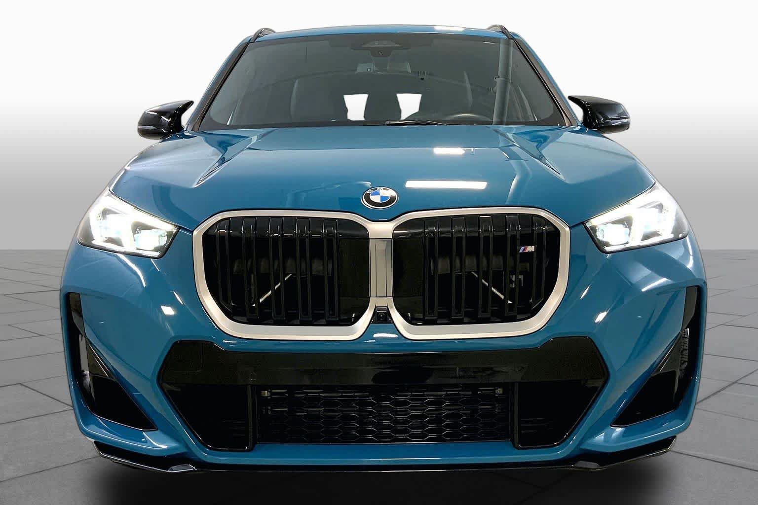 Used 2024 BMW X1 M35i AWD/4WD image 3