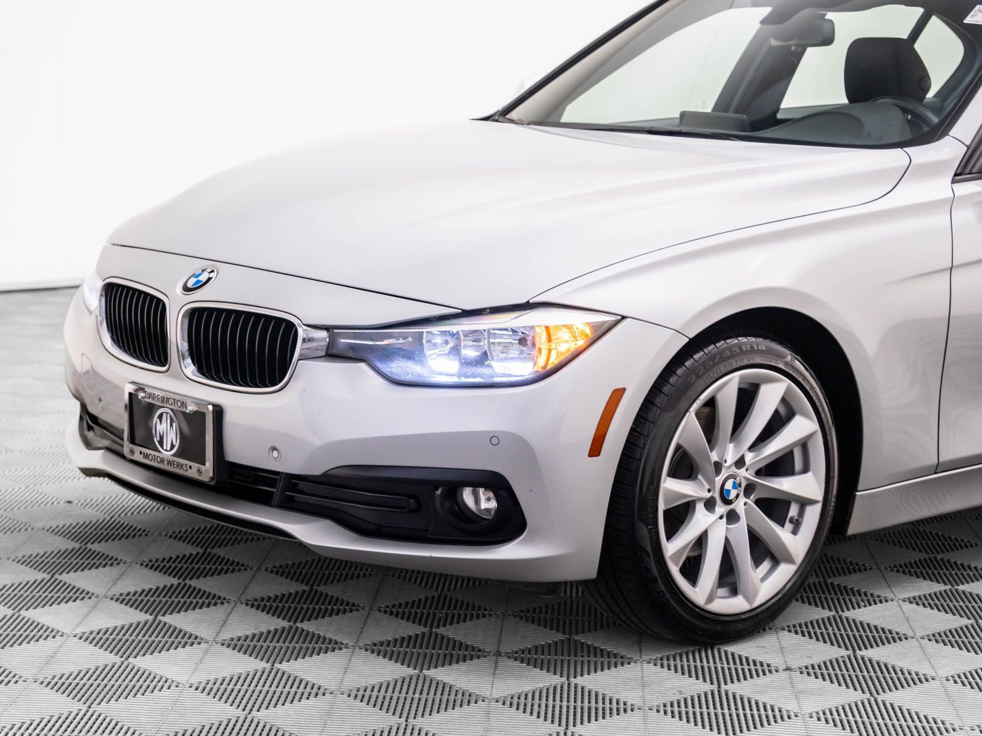 Used 2016 BMW 320i xDrive 320i xDrive image 33