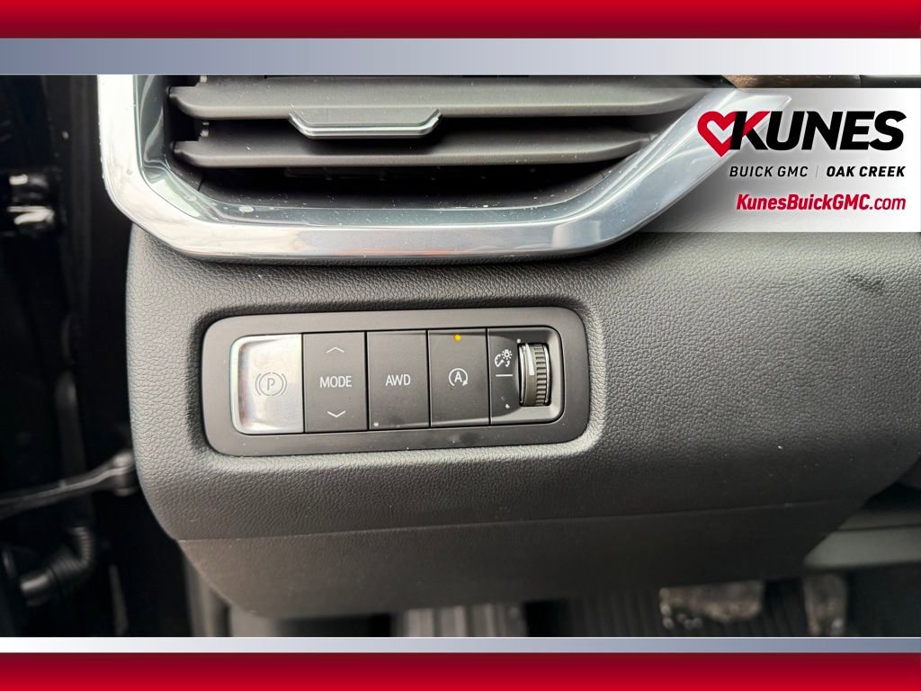 New 2026 GMC Acadia Denali Ultimate w/ LPO, Floor Liner Package AWD/4WD image 12
