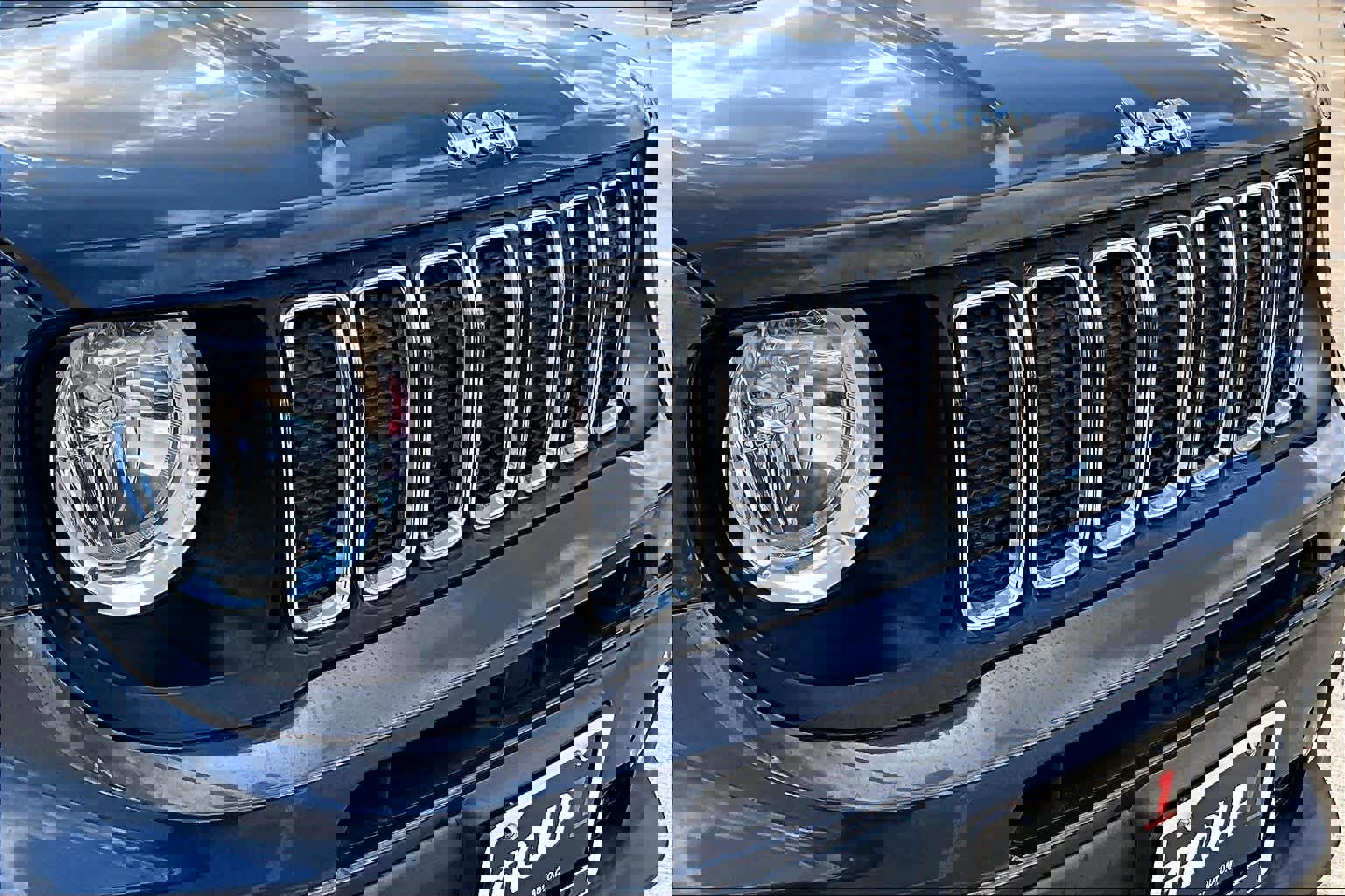 Used 2021 Jeep Renegade Latitude image 26