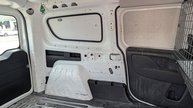 Used 2017 RAM ProMaster City Tradesman w/ Rear Back-up Camera Group FWD image 14