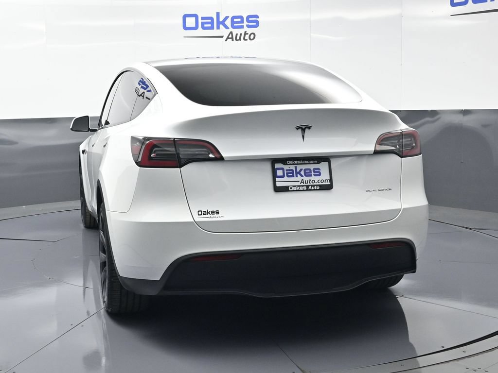 Used 2023 Tesla Model Y Long Range AWD/4WD image 6