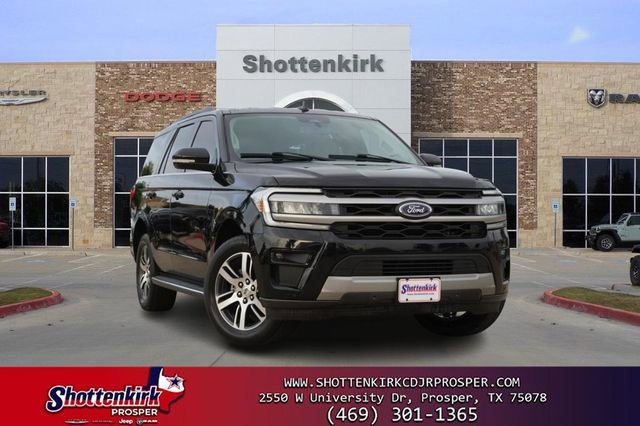 Used 2023 Ford Expedition XLT