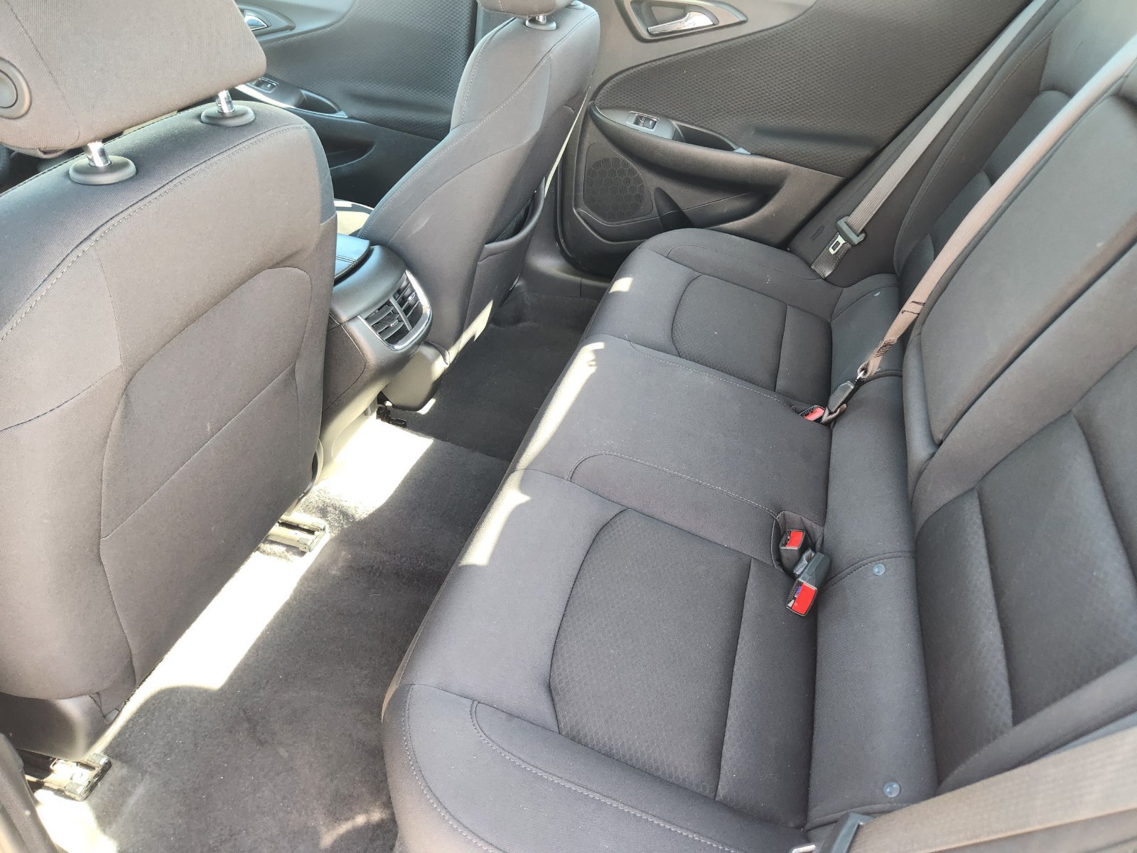 Used 2025 Chevrolet Malibu LT FWD image 32