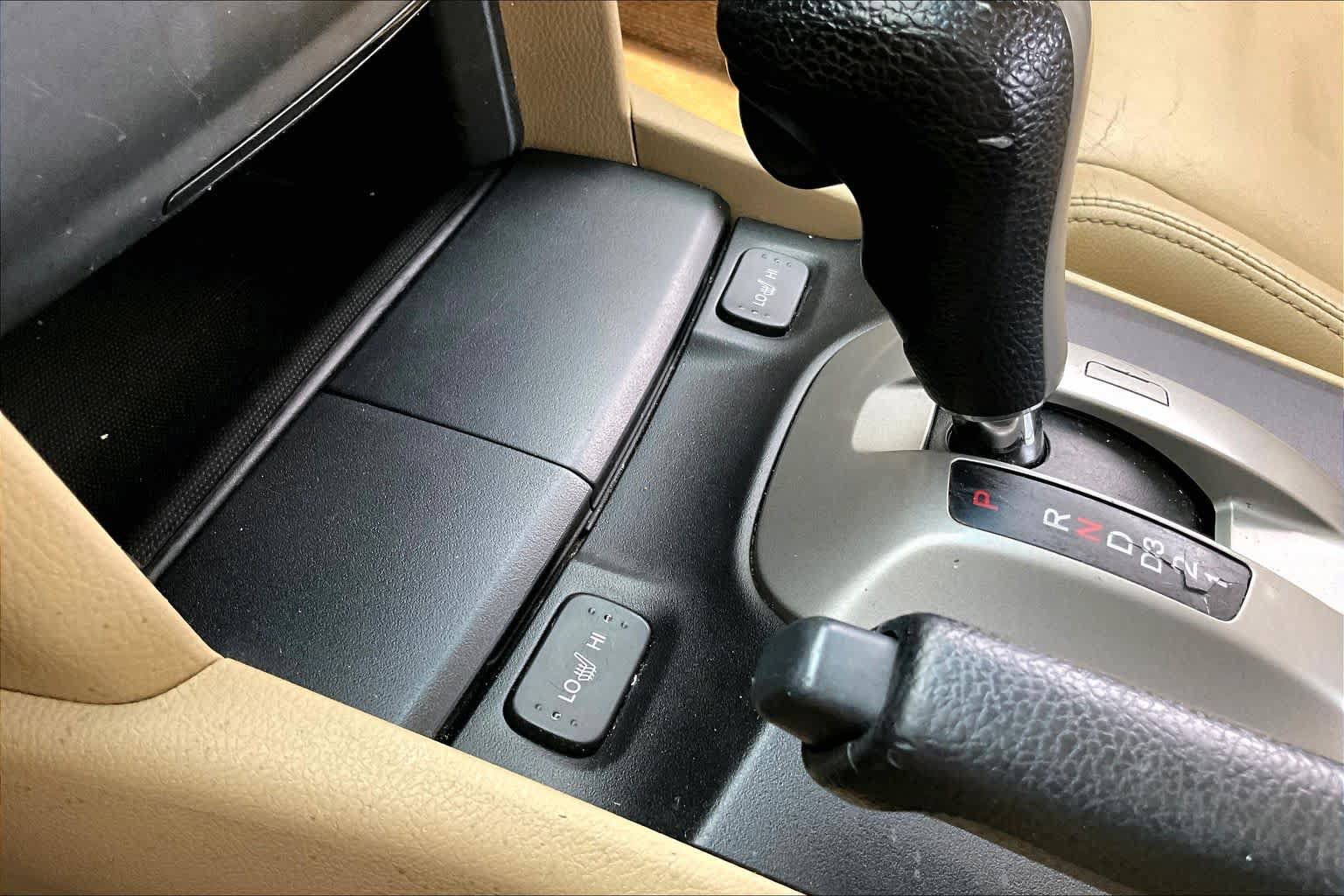 Used 2010 Honda Accord EX-L image 31