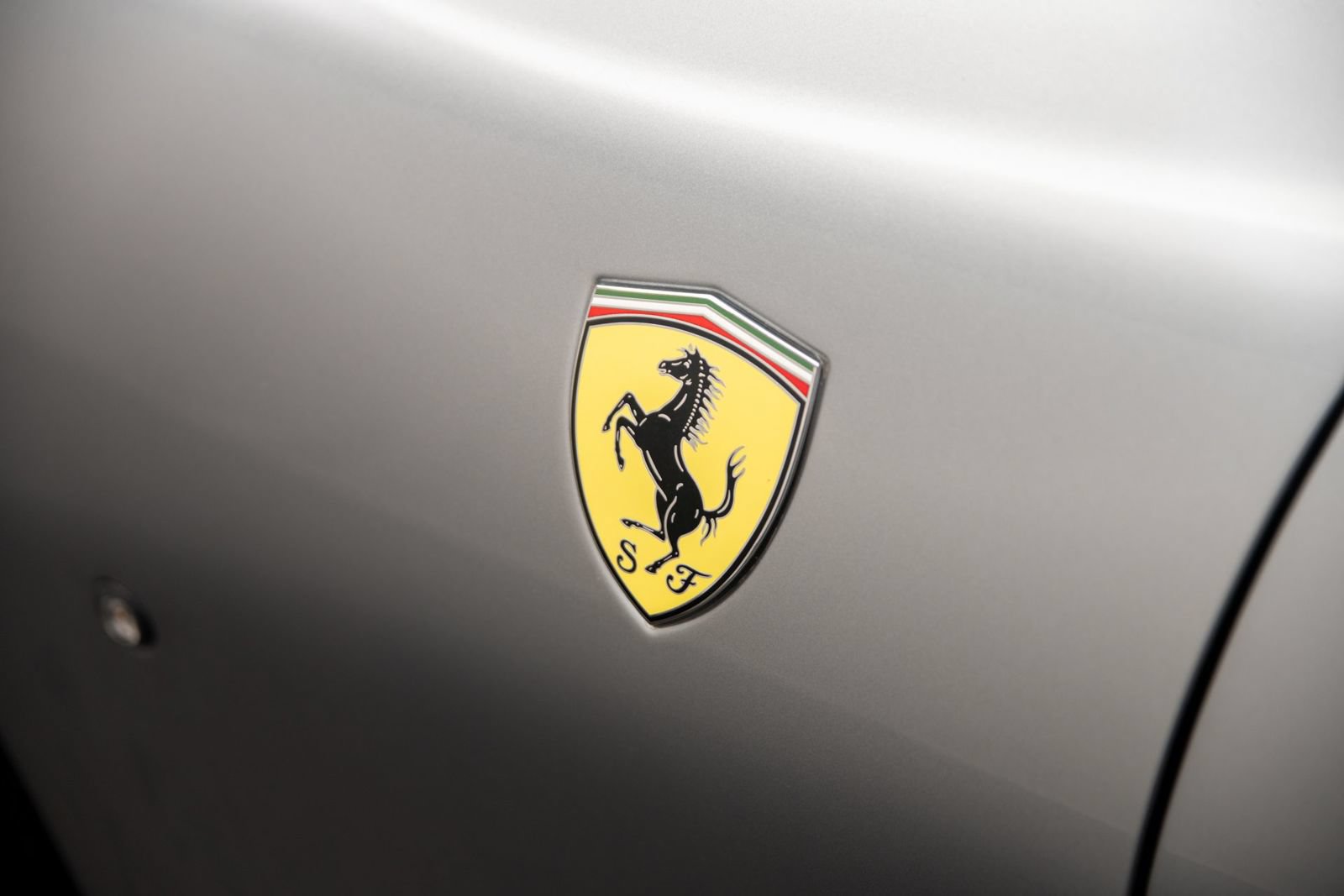 Used 2020 Ferrari 812 Superfast RWD image 26
