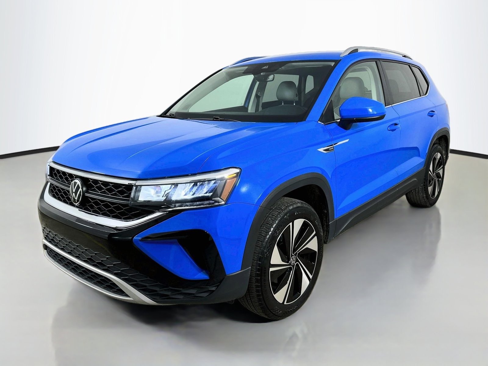 Used 2024 Volkswagen Taos SE