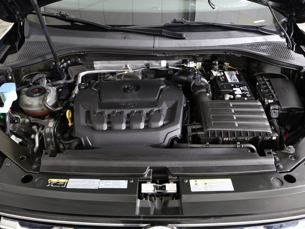 Used 2020 Volkswagen Tiguan SE image 19