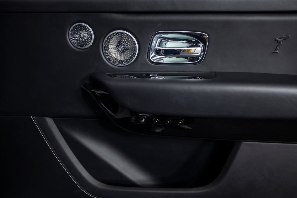 Used 2019 Rolls-Royce Cullinan AWD/4WD image 35
