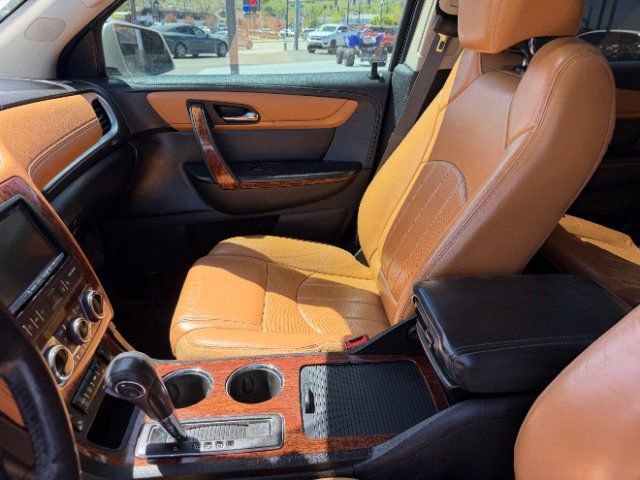 Used 2014 Chevrolet Traverse LTZ AWD/4WD image 25