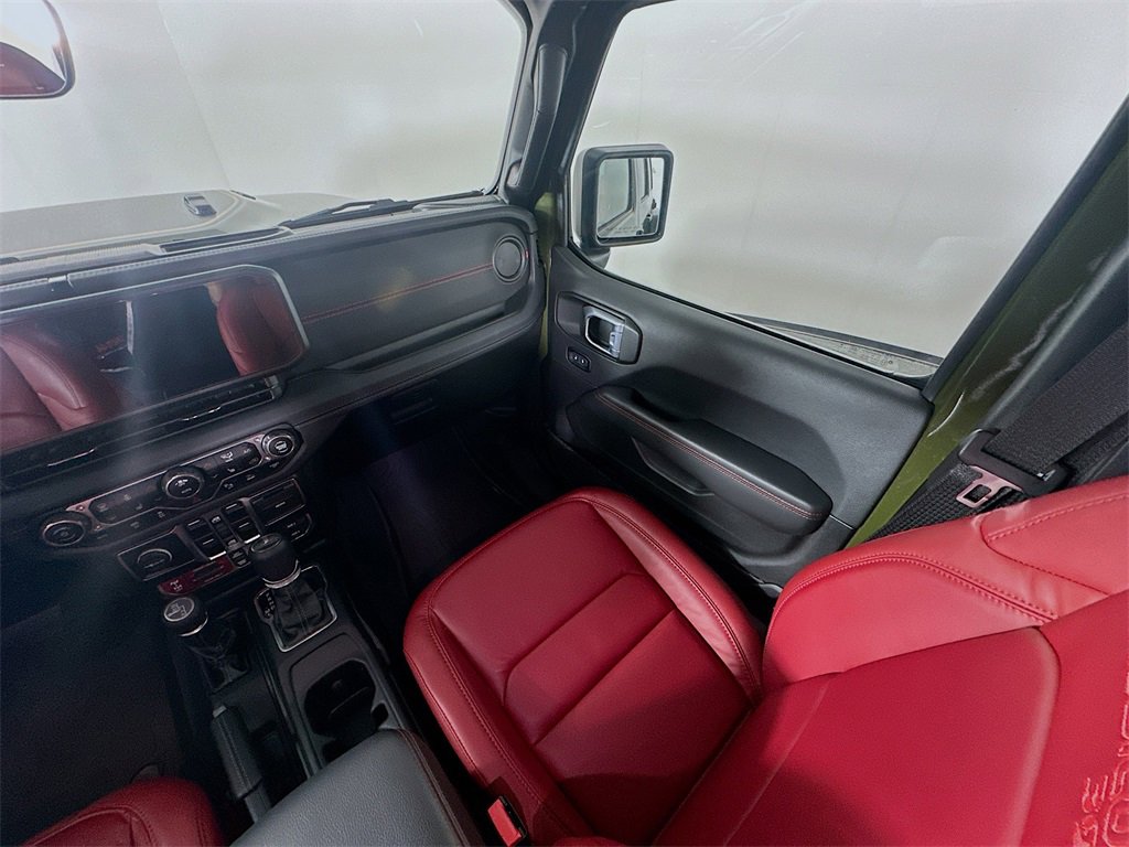Used 2024 Jeep Wrangler Unlimited Rubicon 392 image 11